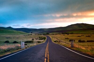 3 Tips for Selecting a Future-Proof HRMS Solution - Down the Road