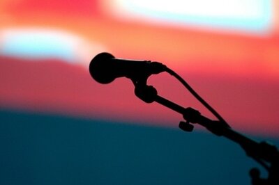 HRMS Team Communications - Microphone