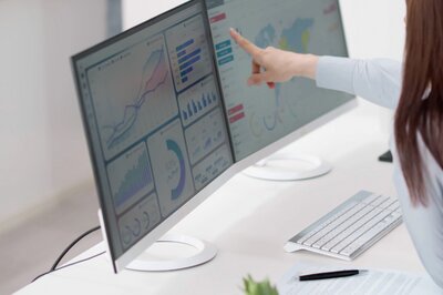 Big Data in hiring - laptop and graphs